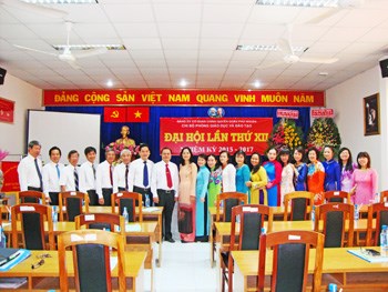 Phòng giáo dục – đào tạo tổ chức đại hội chi bộ - nhiệm kỳ 2015 - 2017